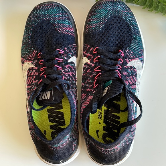 Nike running shoes for women - Picture 6 of 6